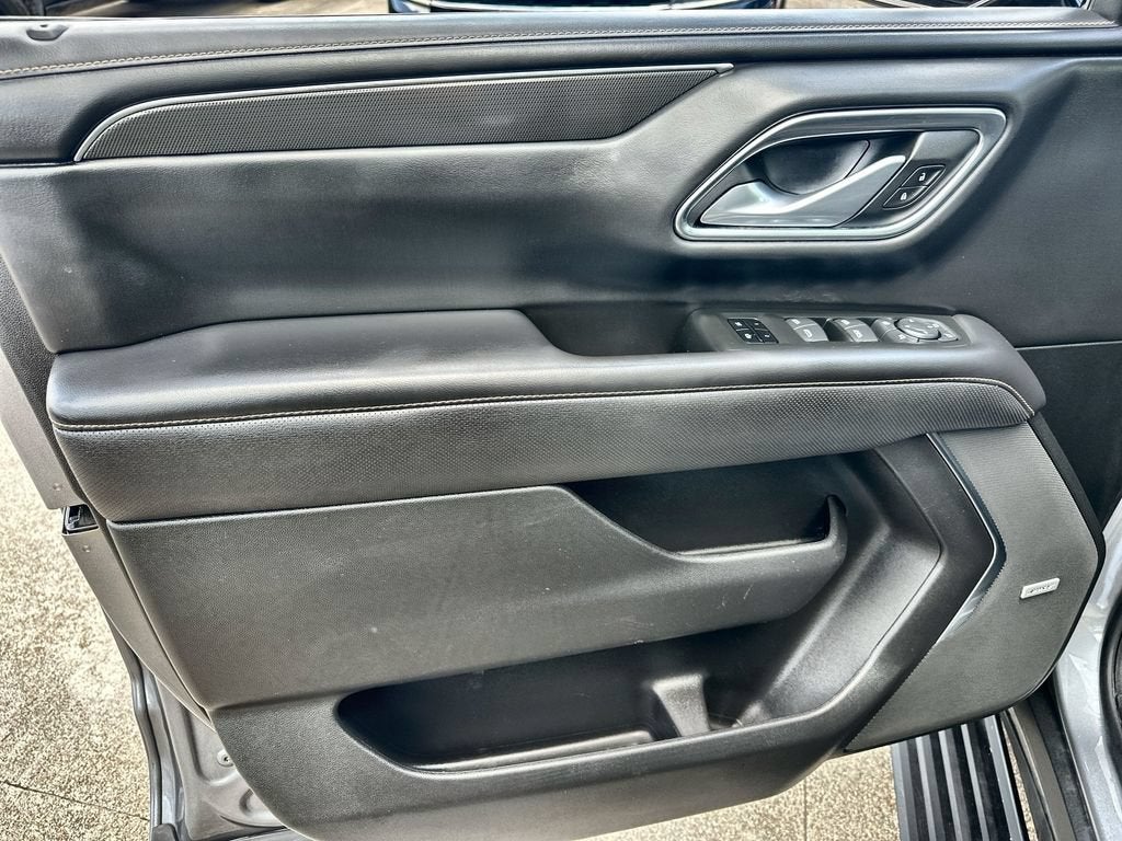 2022 GMC Yukon XL AT4