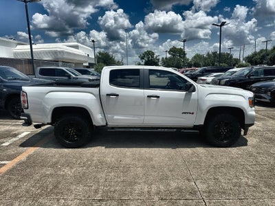 2022 GMC Canyon 4WD AT4 w/Leather