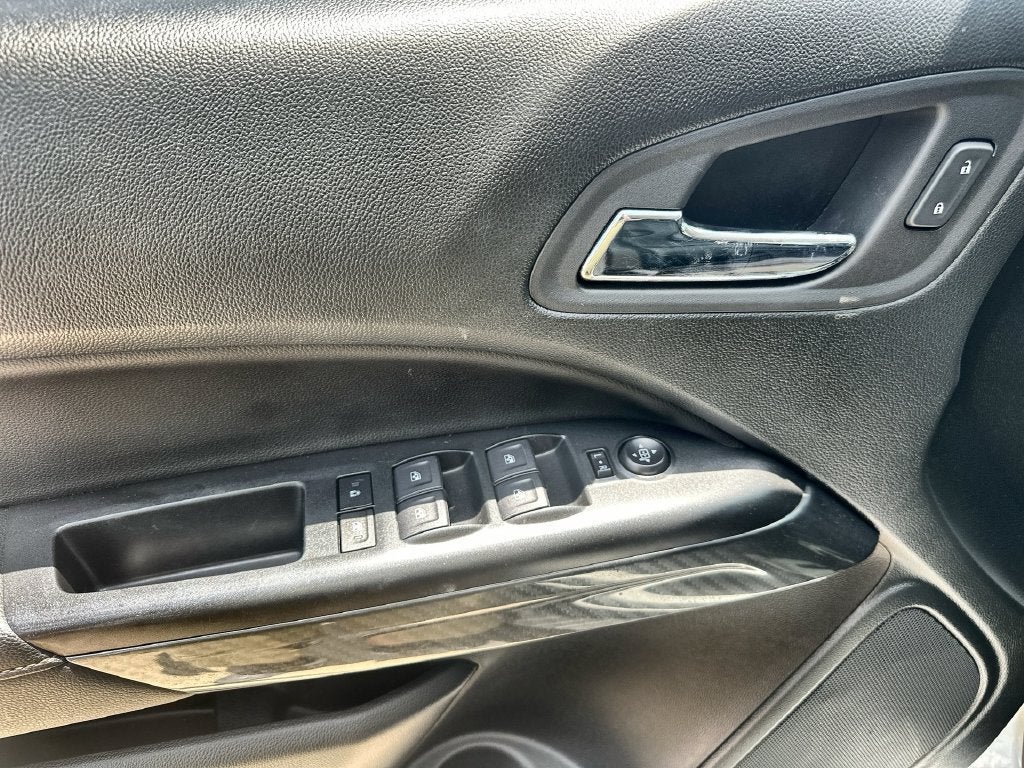 2022 GMC Canyon 4WD AT4 w/Leather
