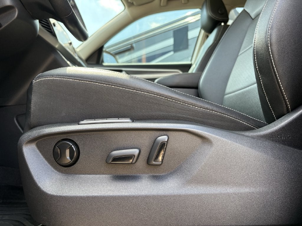 2023 Volkswagen Atlas 3.6L V6 SEL R-Line Black