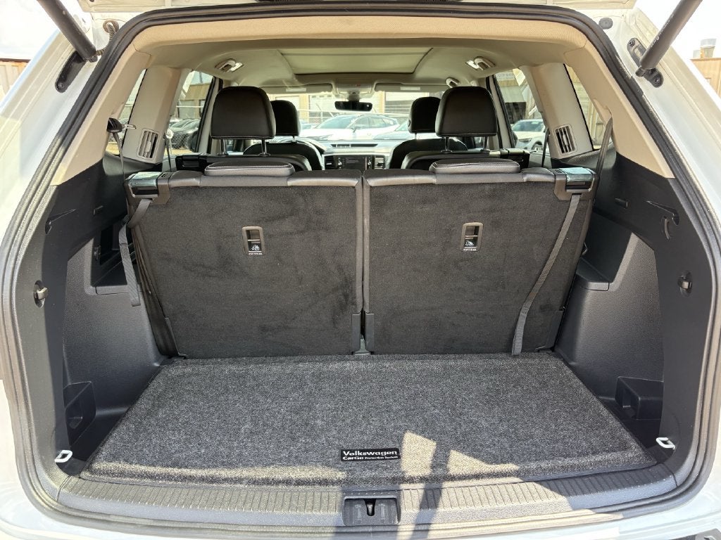 2023 Volkswagen Atlas 3.6L V6 SEL R-Line Black
