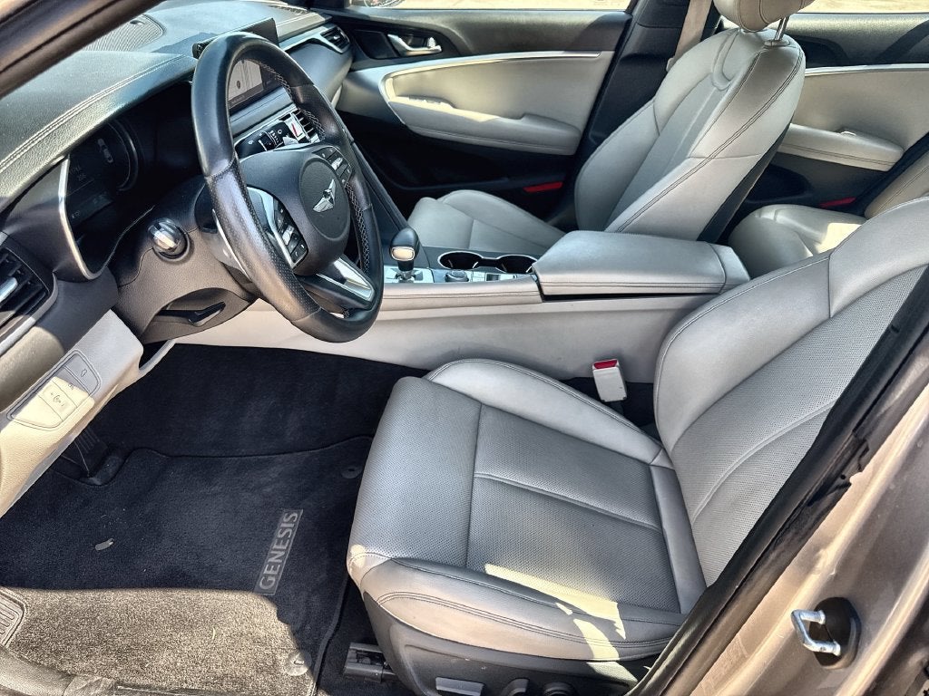 2022 Genesis G70 2.0T