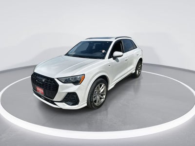 2021 Audi Q3 S line Premium