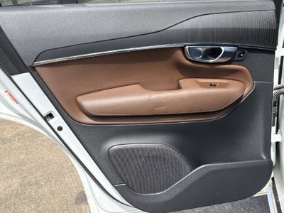 2020 Volvo XC90 Momentum