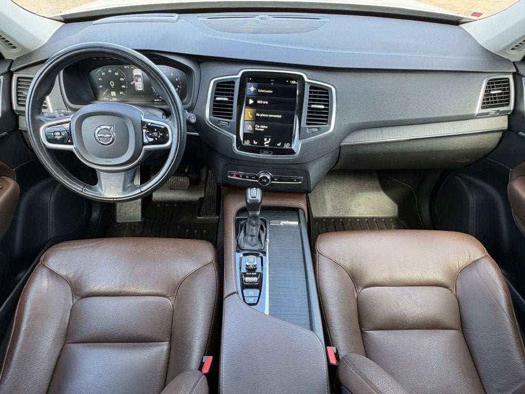 2020 Volvo XC90 Momentum