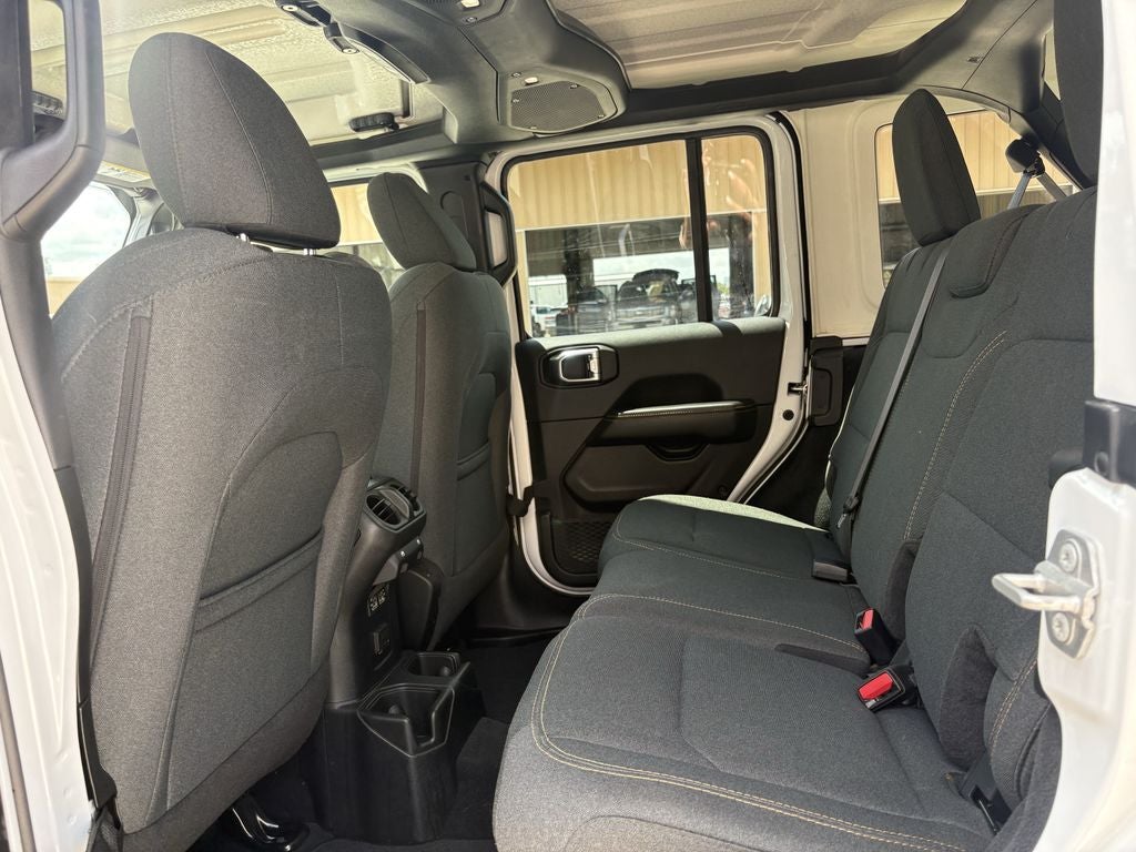 2025 Jeep Wrangler Sahara