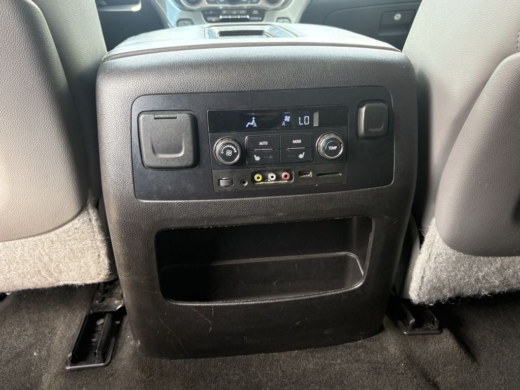 2015 Chevrolet Suburban LT