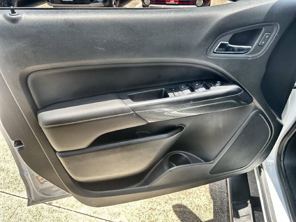 2022 GMC Canyon AT4 w/Leather