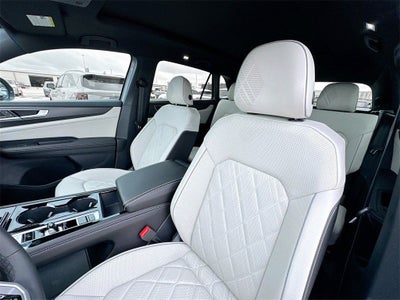 2025 Volkswagen Atlas Cross Sport 2.0T SEL Premium R-Line