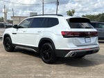 2024 Volkswagen Atlas 2.0T Peak Edition SEL