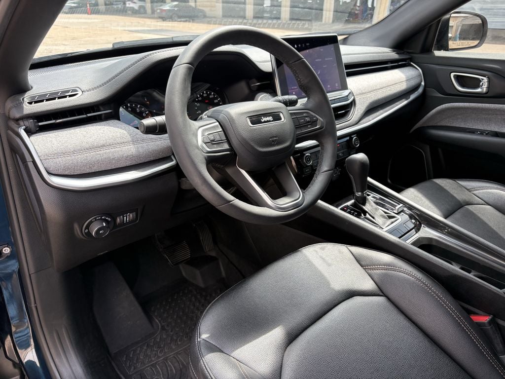 2024 Jeep Compass Latitude Lux