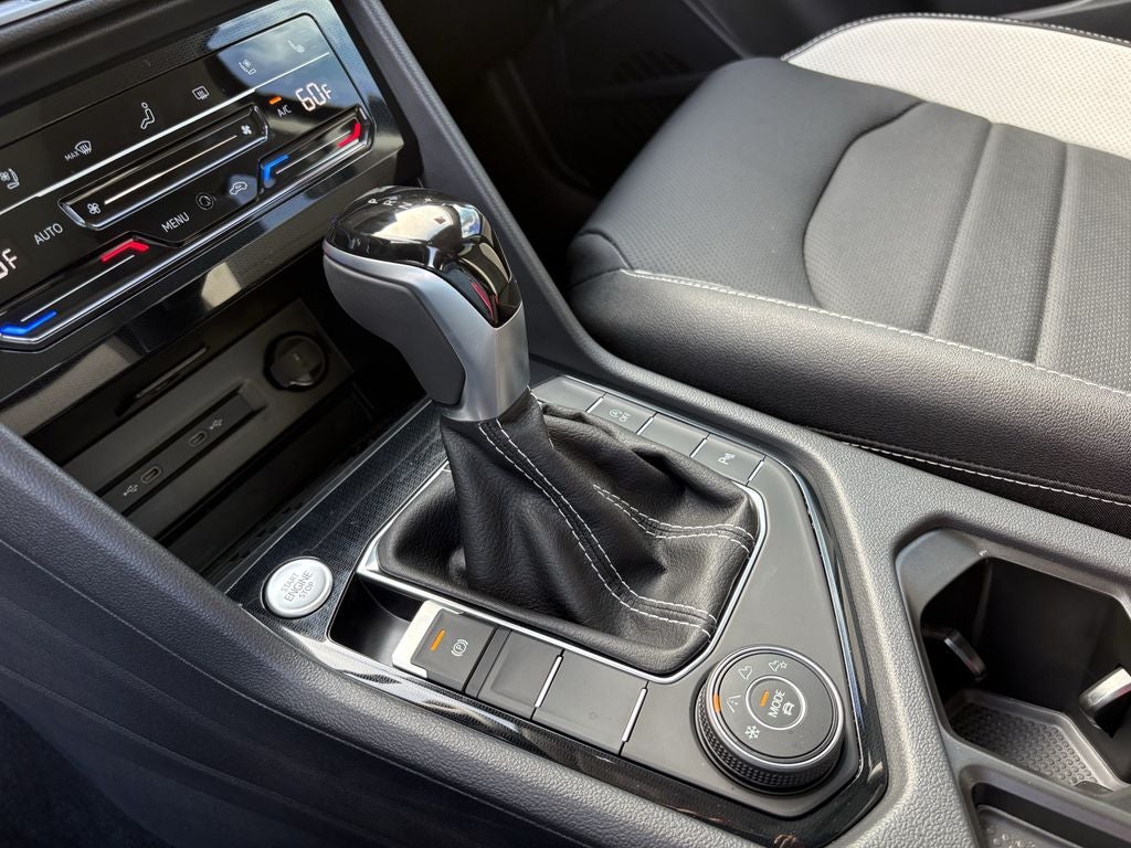 2025 Volkswagen Taos 1.5T SEL