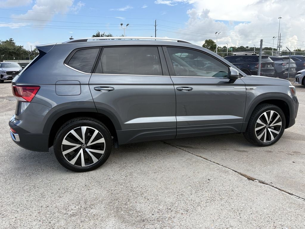 2024 Volkswagen Taos 1.5T SE