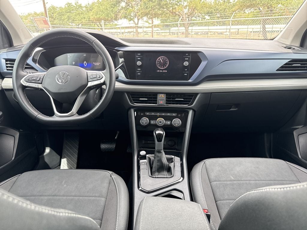2024 Volkswagen Taos 1.5T SE