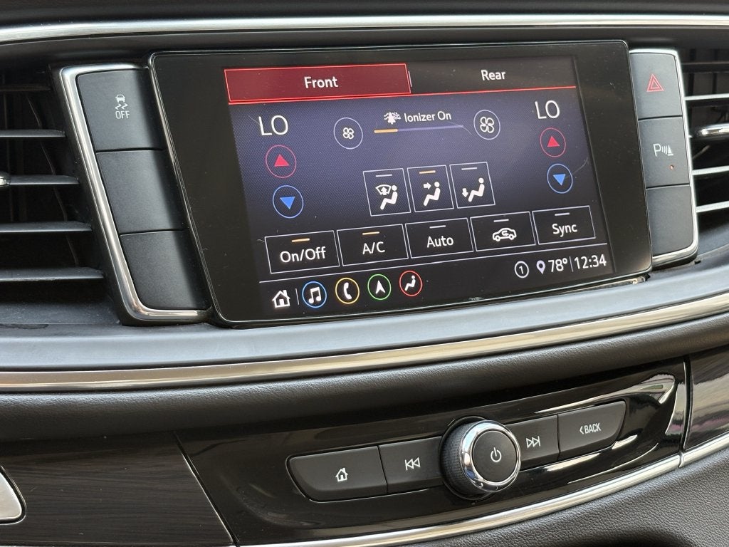 2020 Buick Enclave Essence