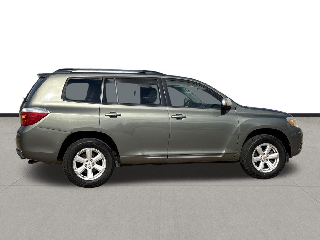 2010 Toyota Highlander Base
