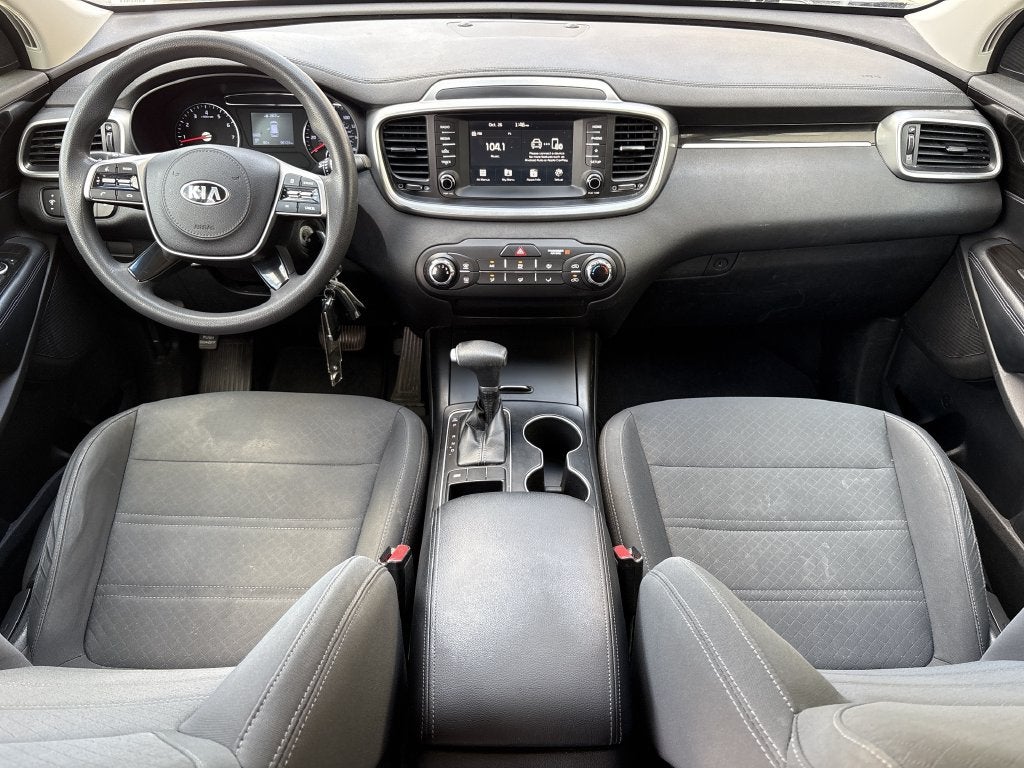 2020 Kia Sorento LX