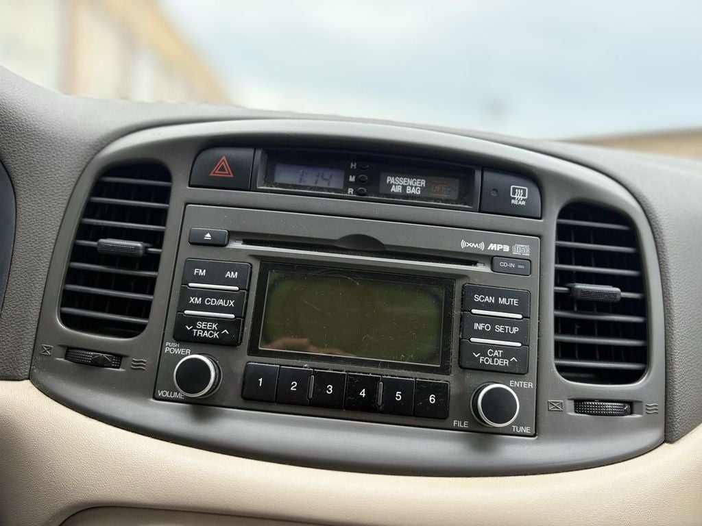 2011 Hyundai Accent GLS