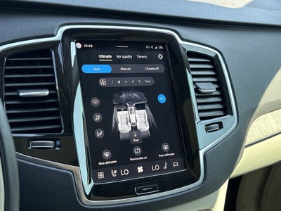 2024 Volvo XC90 B6 Plus Bright Theme
