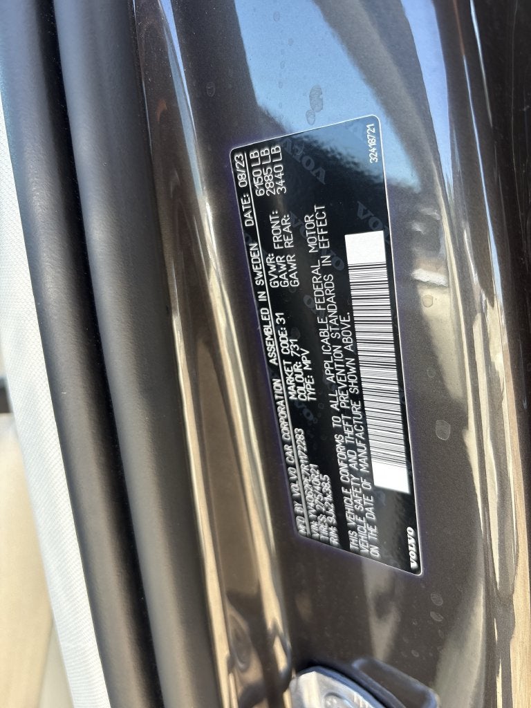 2024 Volvo XC90 B6 Plus Bright Theme