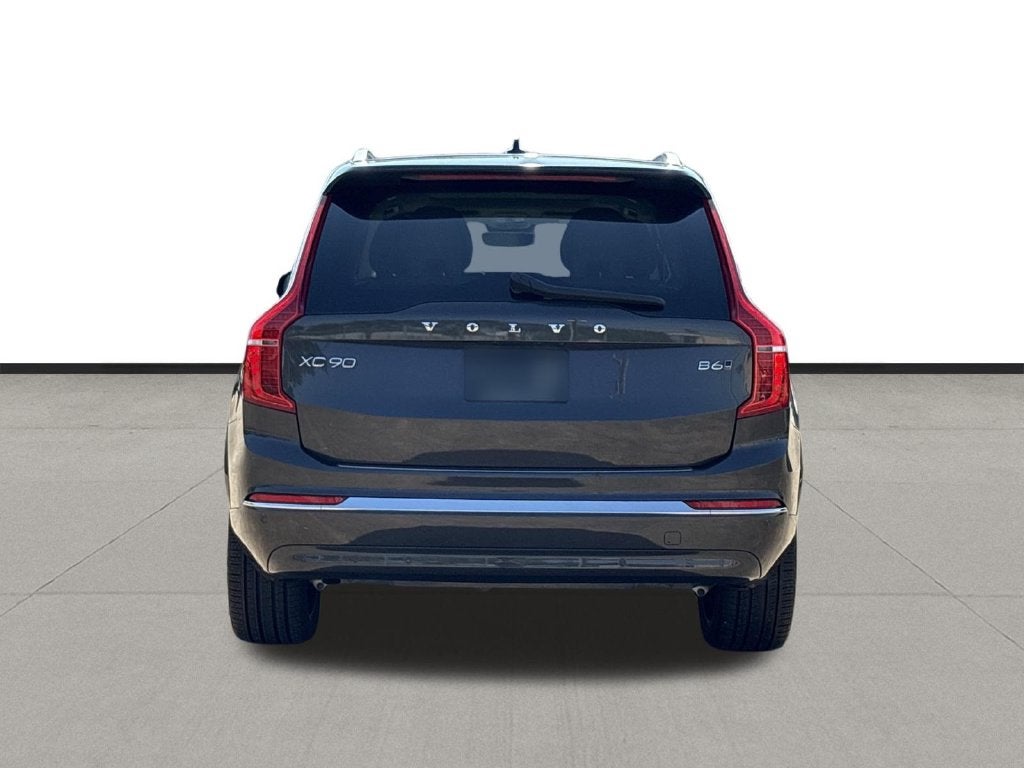 2024 Volvo XC90 B6 Plus Bright Theme