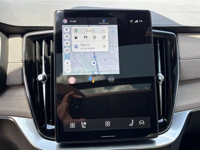 2026 Volvo XC90 B5 Plus