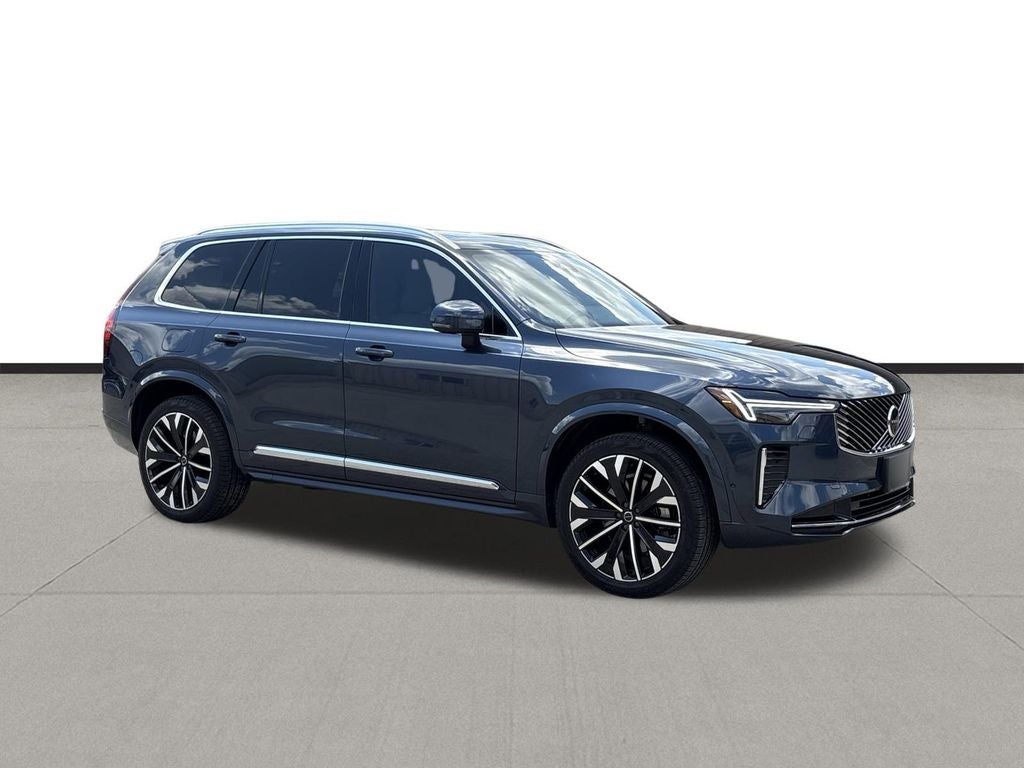 2026 Volvo XC90 B5 Plus