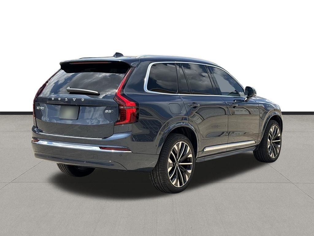 2026 Volvo XC90 B5 Plus