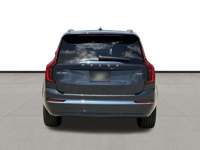 2026 Volvo XC90 B5 Plus