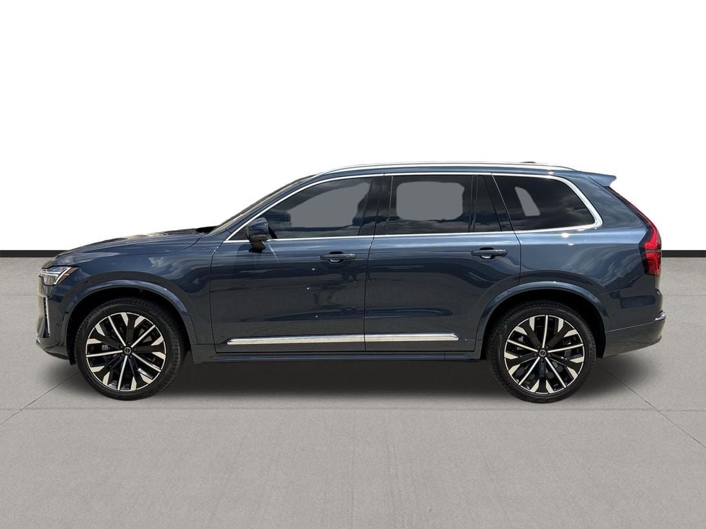 2026 Volvo XC90 B5 Plus