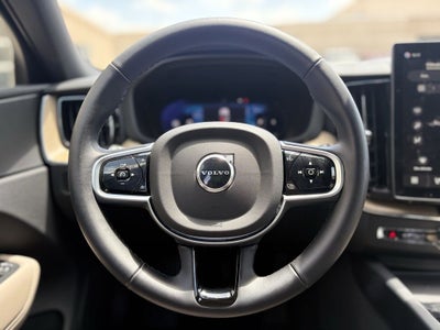 2026 Volvo XC60 B5 Plus
