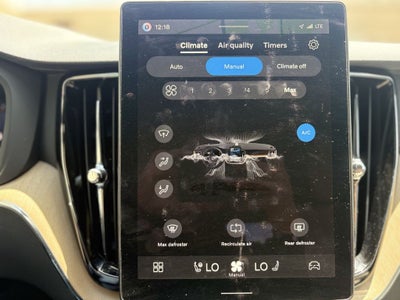 2026 Volvo XC60 B5 Plus