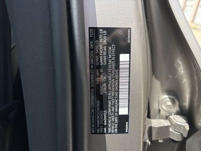 2026 Volvo XC60 B5 Plus