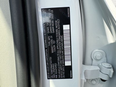 2026 Volvo XC60 B5 Ultra