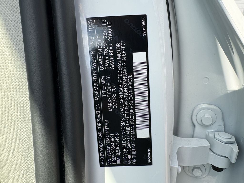 2026 Volvo XC60 B5 Ultra