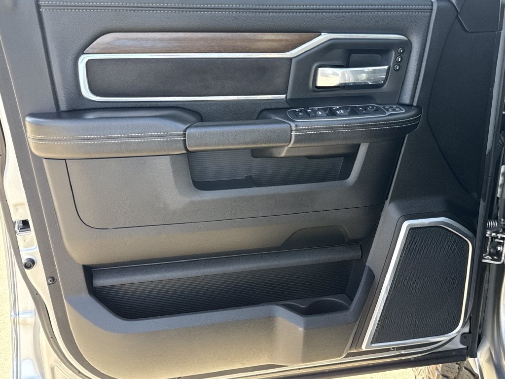 2024 RAM 3500 Laramie