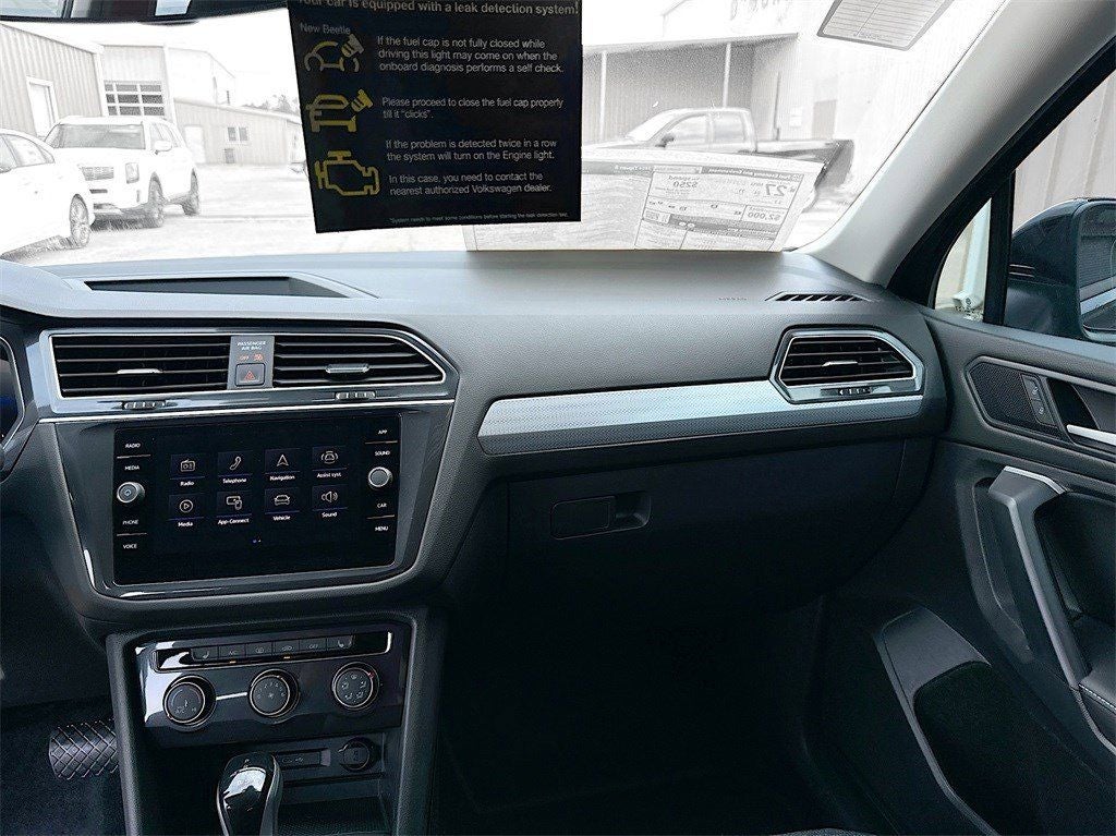 2024 Volkswagen Tiguan 2.0T S