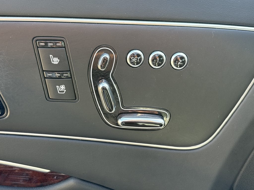 2015 Kia K900 Luxury