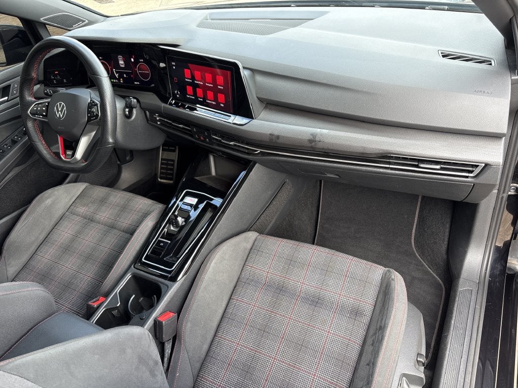2024 Volkswagen Golf GTI 2.0T SE