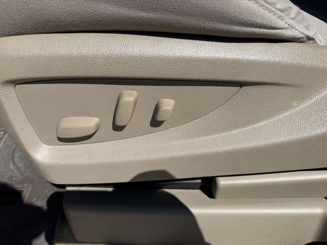 2016 GMC Yukon XL SLE