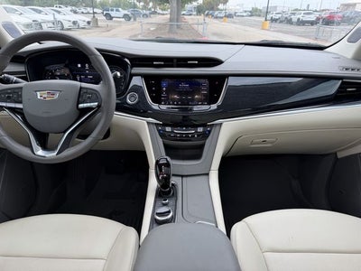2024 Cadillac XT6 Premium Luxury