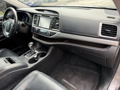 2017 Toyota Highlander XLE