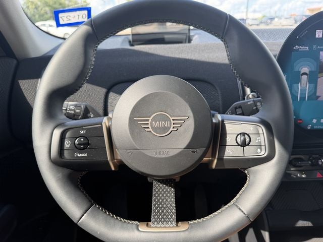 2025 MINI Cooper S Countryman Signature Plus