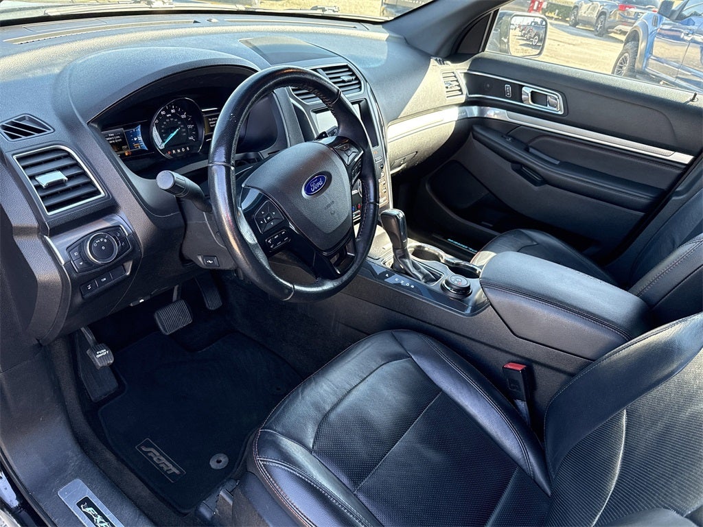 2016 Ford Explorer Sport