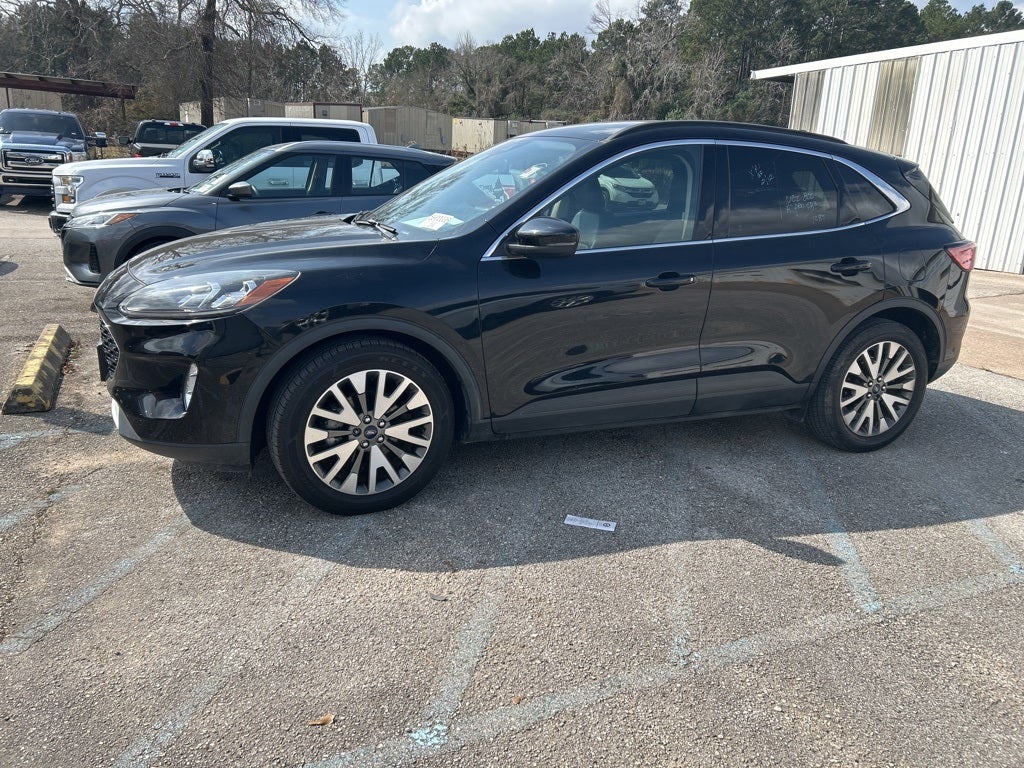 2020 Ford Escape Titanium