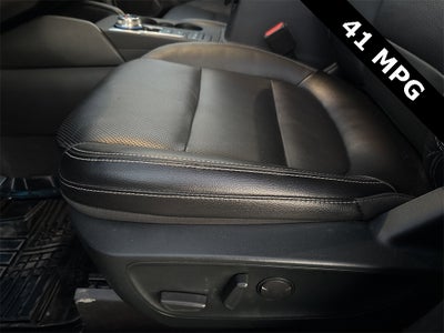 2020 Ford Escape Titanium Hybrid