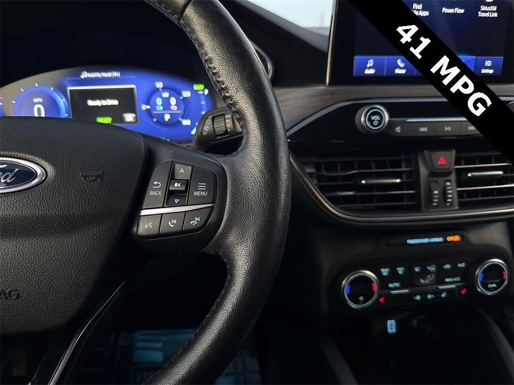 2020 Ford Escape Titanium Hybrid