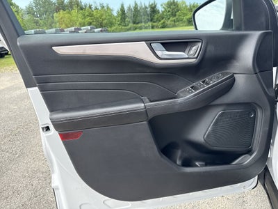 2021 Ford Escape SE