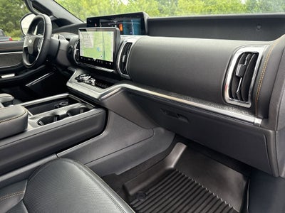 2025 Ford Expedition Tremor