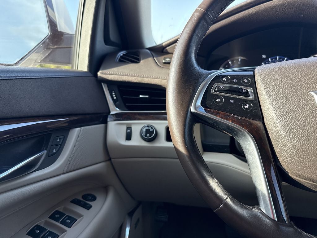 2016 Cadillac Escalade ESV Luxury